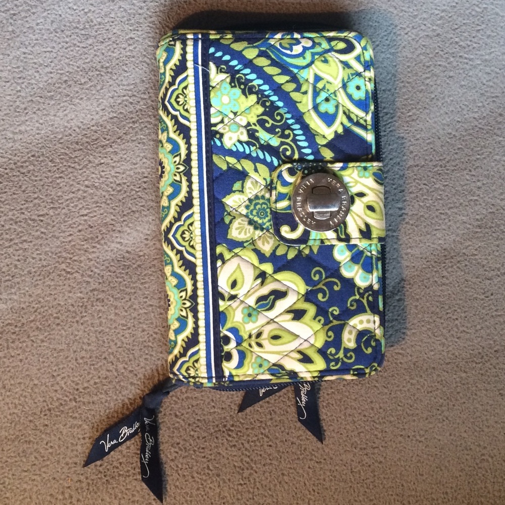 Vera Bradley wallet